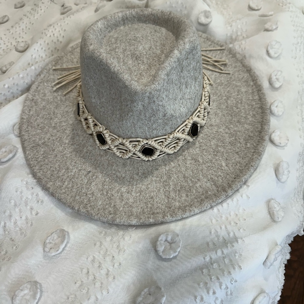 Forever 21 Light Gray Felt Fedora with Macrame Band